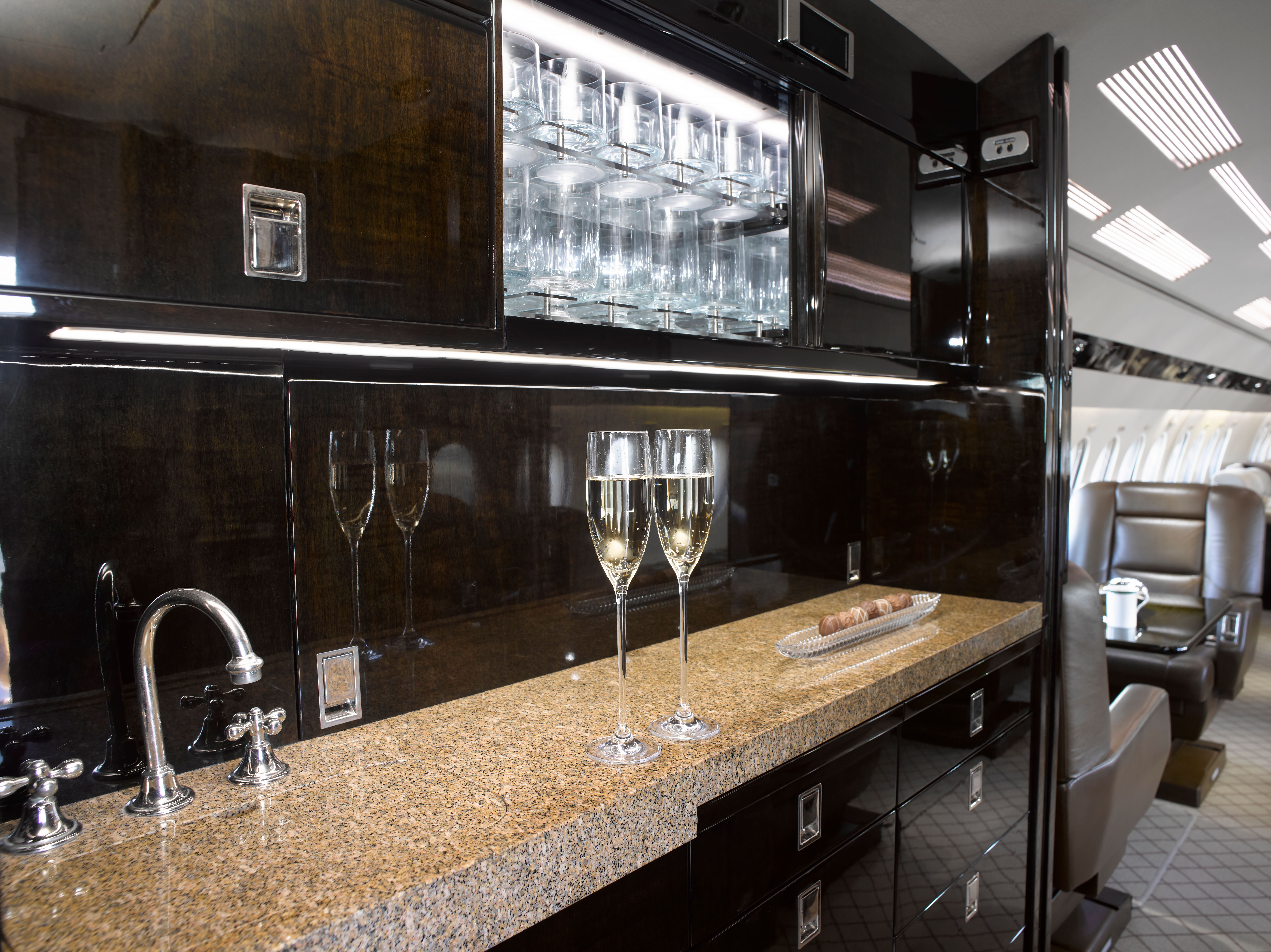 Dassault Falcon 900B Galley